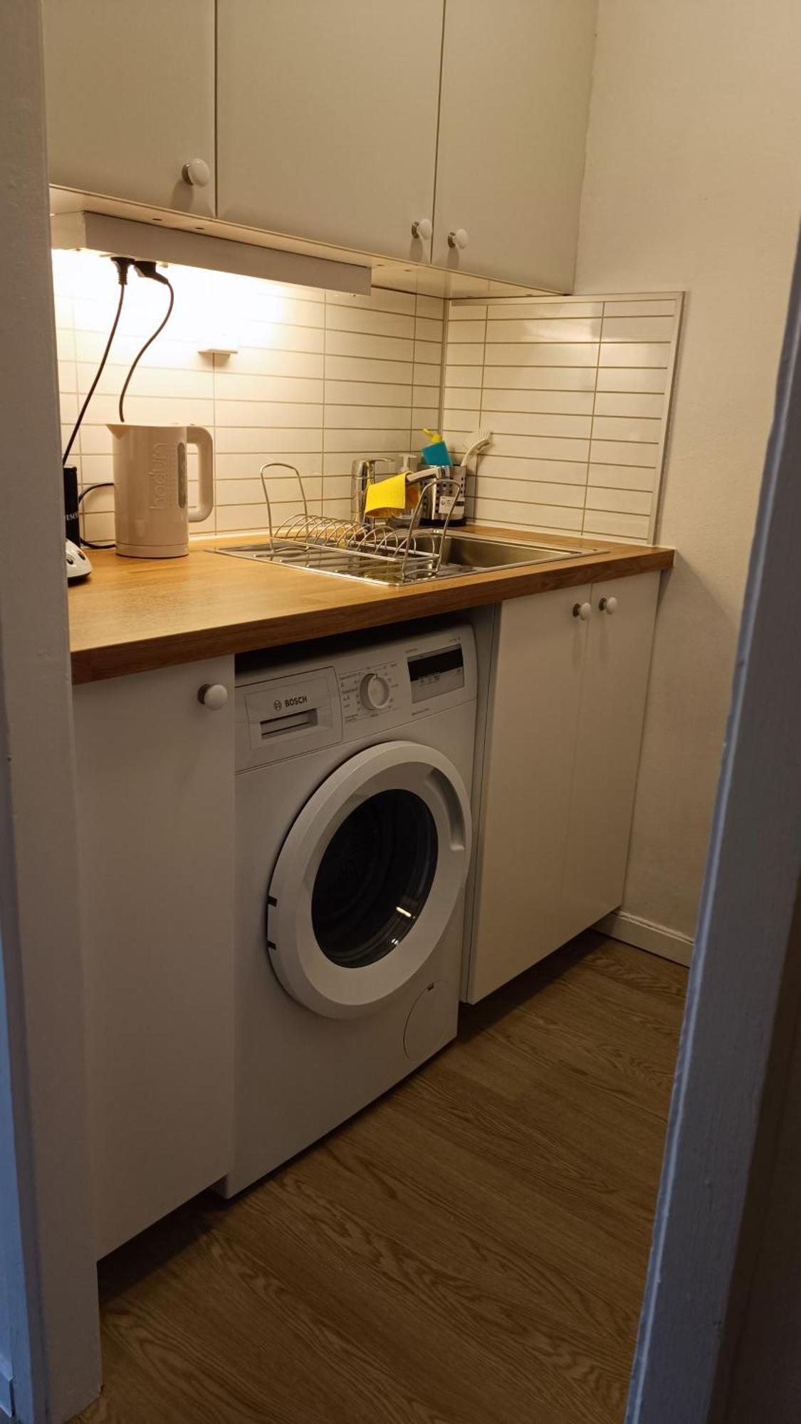 Apartment An *